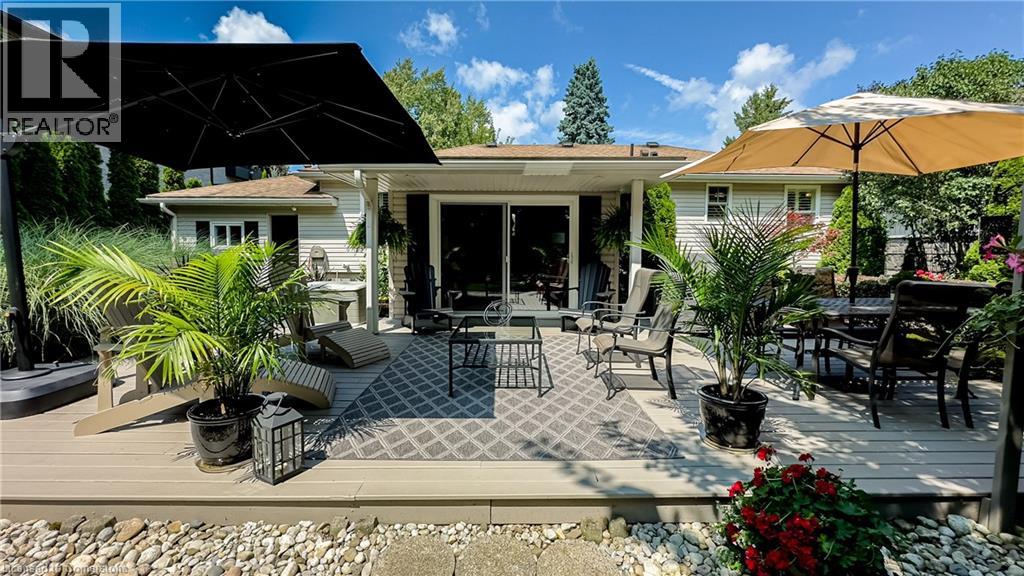 Photo 19 of 66 Garden Avenue, Ancaster ON