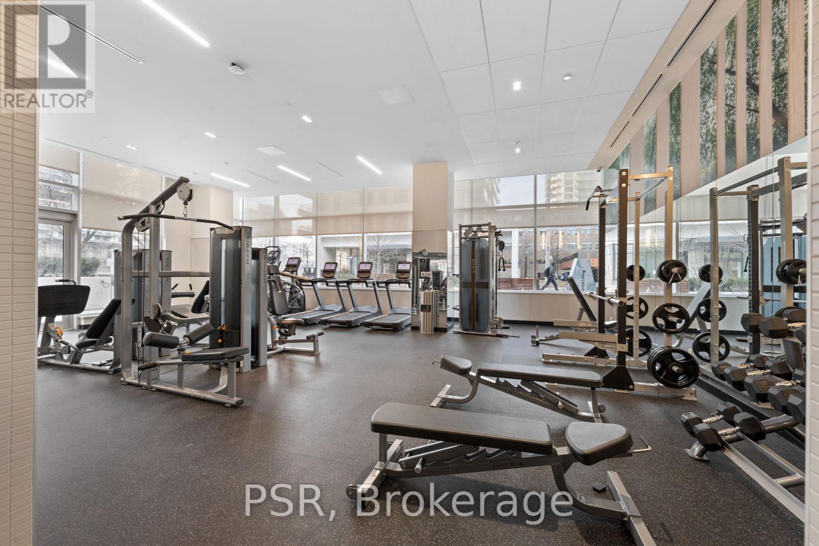 Photo 14 of 3810 101 Roehampton Avenue, Toronto ON
