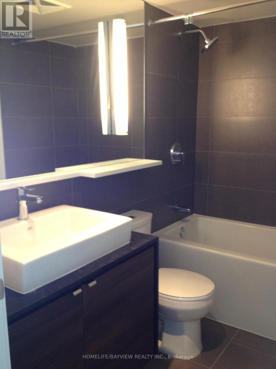 Photo 7 of 912 121 Mcmahon Drive, Toronto ON