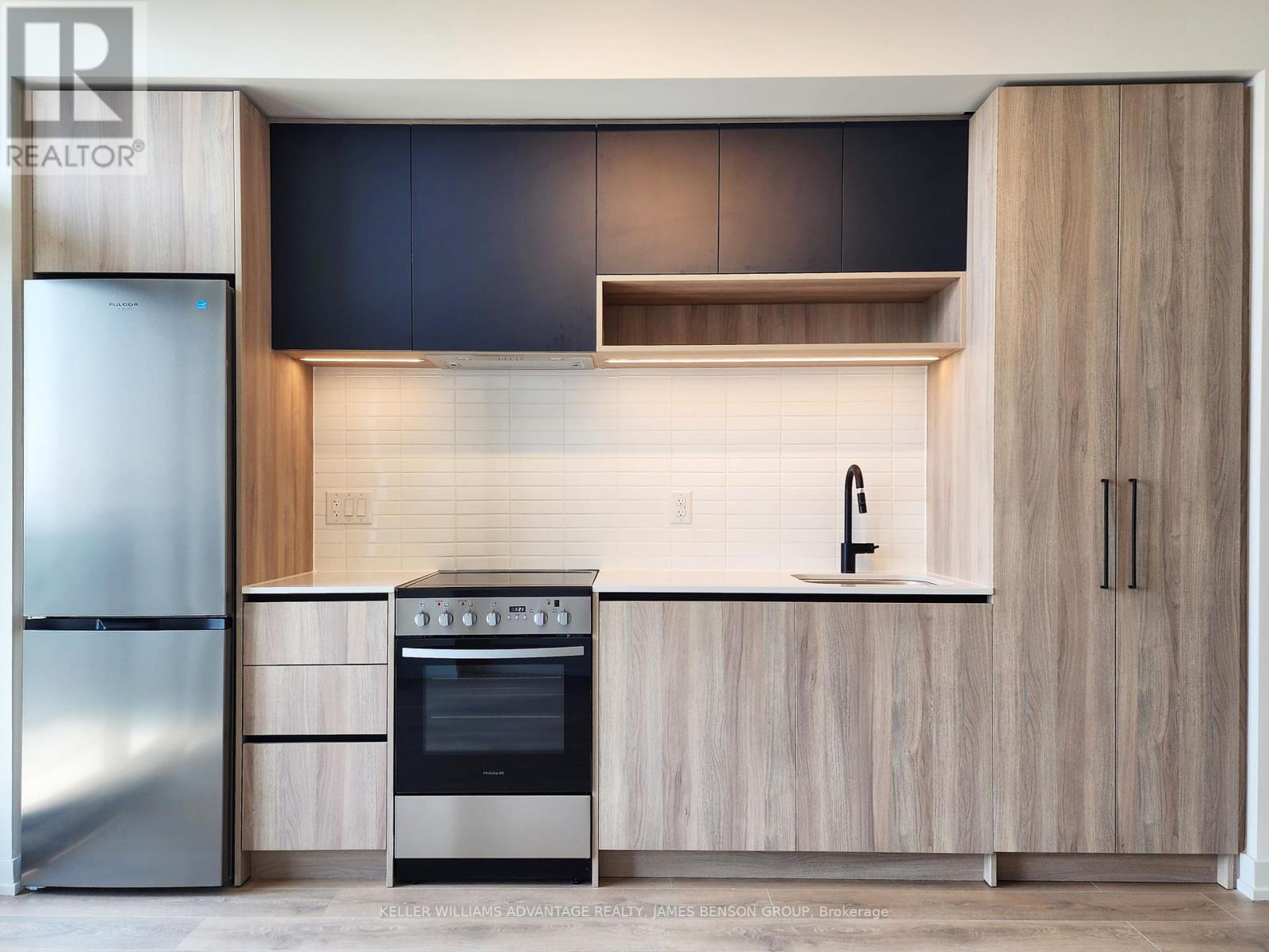 Photo 13 of 1506 181 Sterling Road, Toronto ON