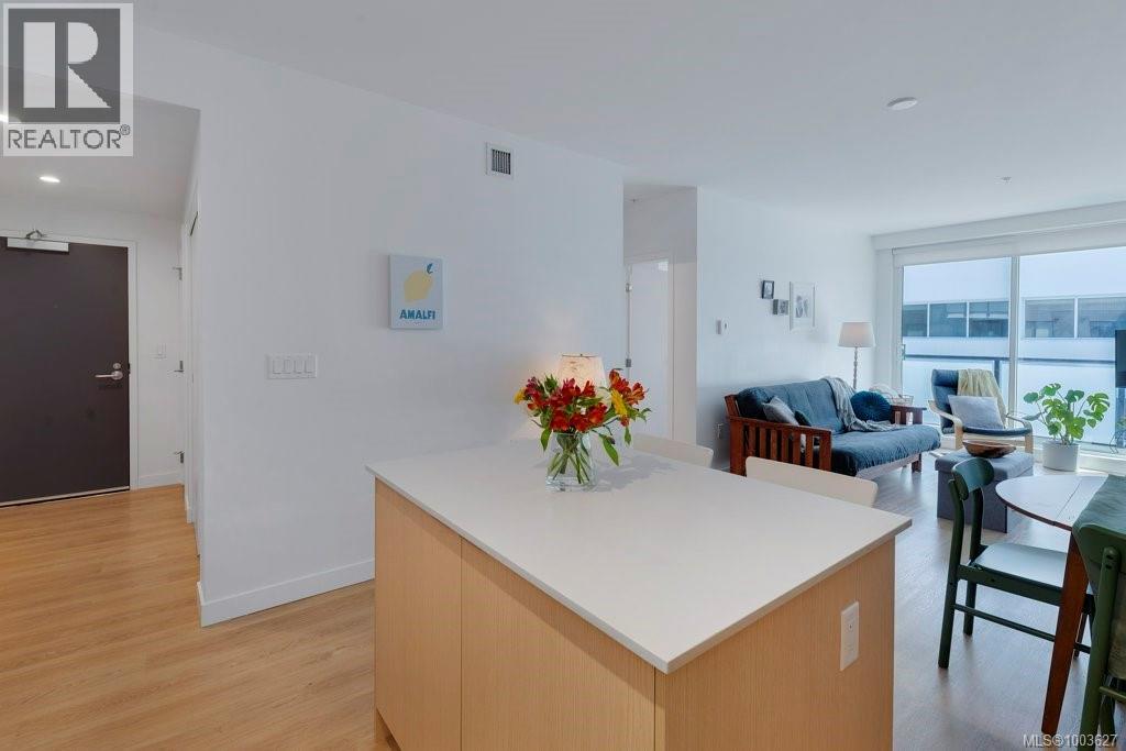 Photo 33 of 418 1115 Johnson St, Victoria BC