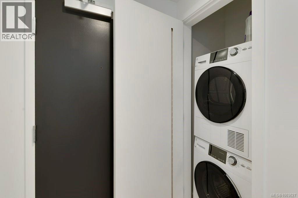 Photo 13 of 418 1115 Johnson St, Victoria BC