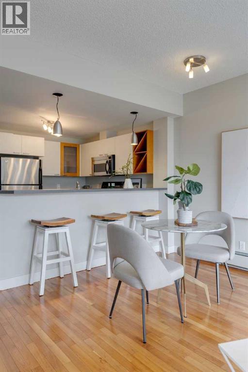 Single Family House for Sale in    Avenue SW Mission Calgary 