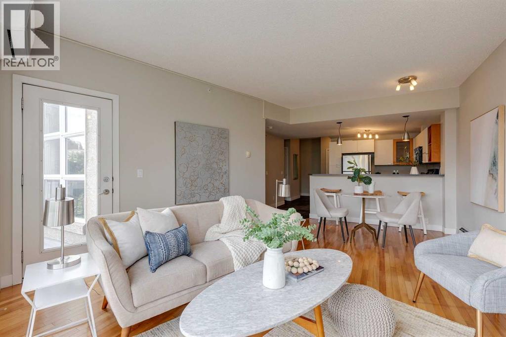Single Family House for Sale in    Avenue SW Mission Calgary 