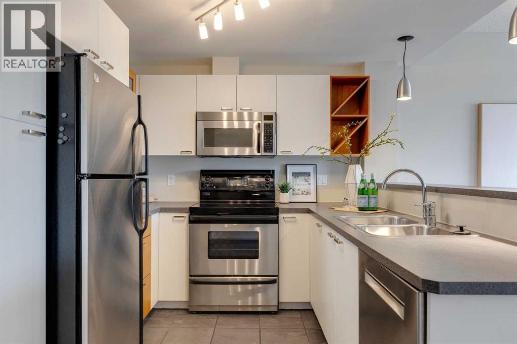 Single Family House for Sale in    Avenue SW Mission Calgary 
