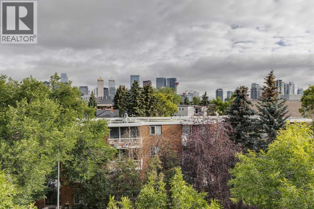 Single Family House for Sale in    Avenue SW Mission Calgary 