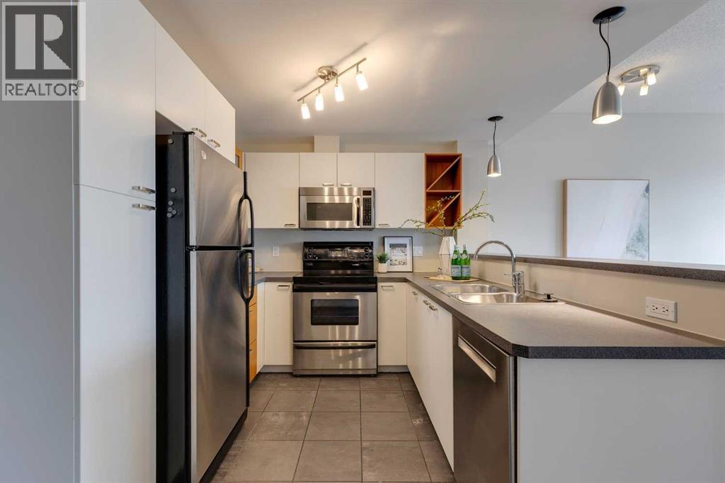 Single Family House for Sale in    Avenue SW Mission Calgary 