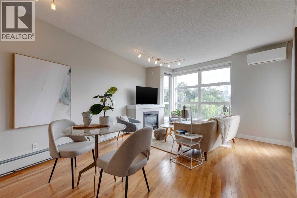 Single Family House for Sale in    Avenue SW Mission Calgary 