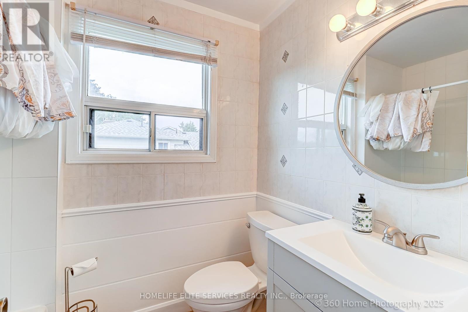 Photo 23 of 1938 Glengrove Road, Pickering ON