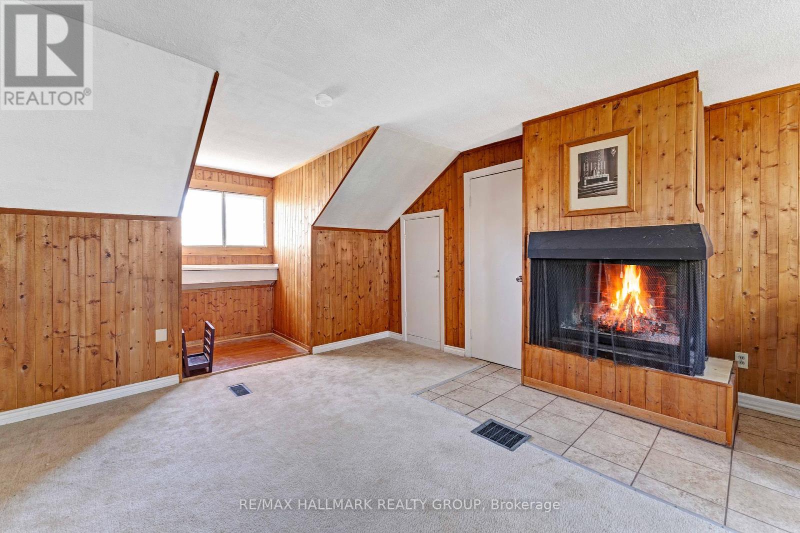 Photo 19 of 984 Miss Ottawa Street, Ottawa ON