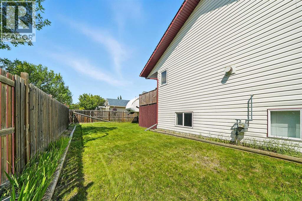 Photo 25 of 108 Herder Drive, Sylvan Lake AB