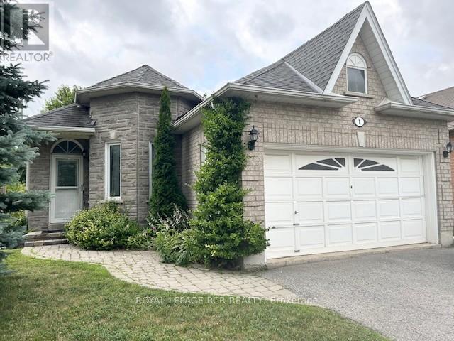 Photo 1 of 1 Henderson Crescent, New Tecumseth ON