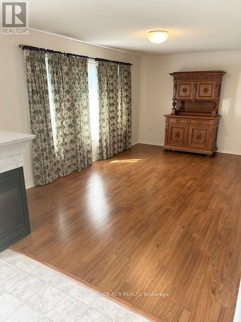 Photo 8 of 1 Henderson Crescent, New Tecumseth ON