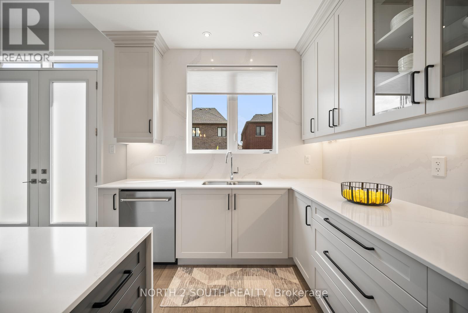 Photo 33 of 25 Pine Heights Drive, Vaughan ON