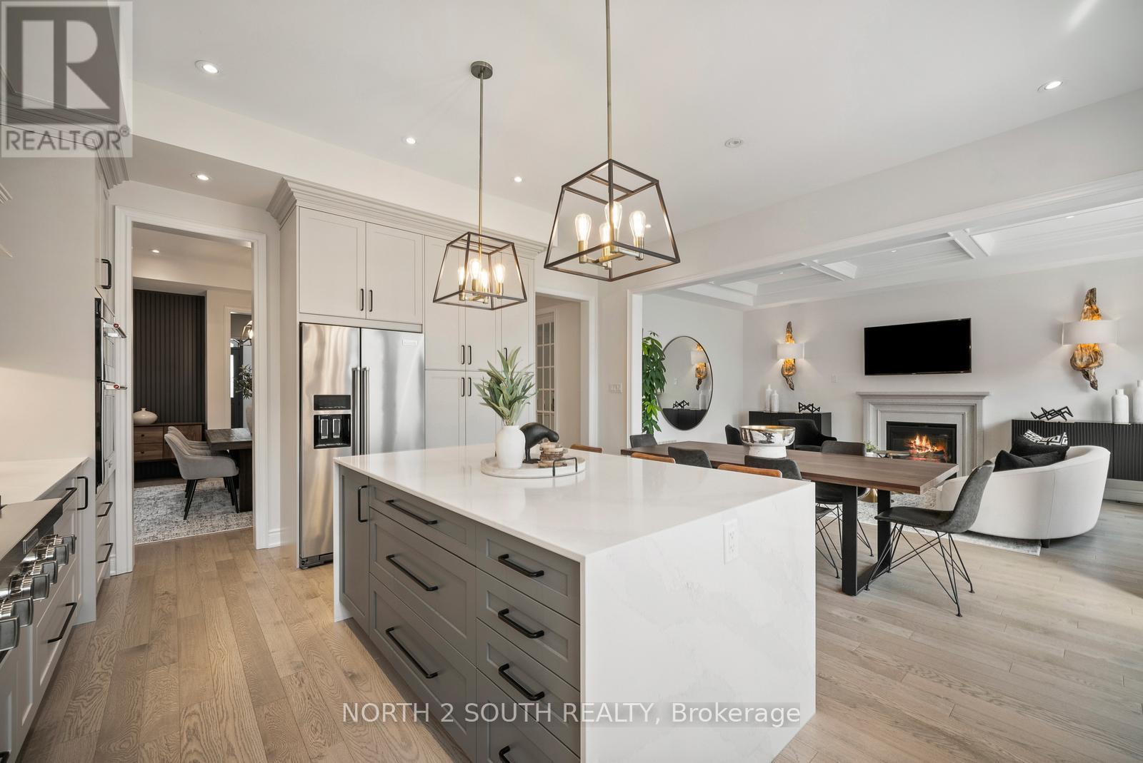 Photo 50 of 25 Pine Heights Drive, Vaughan ON