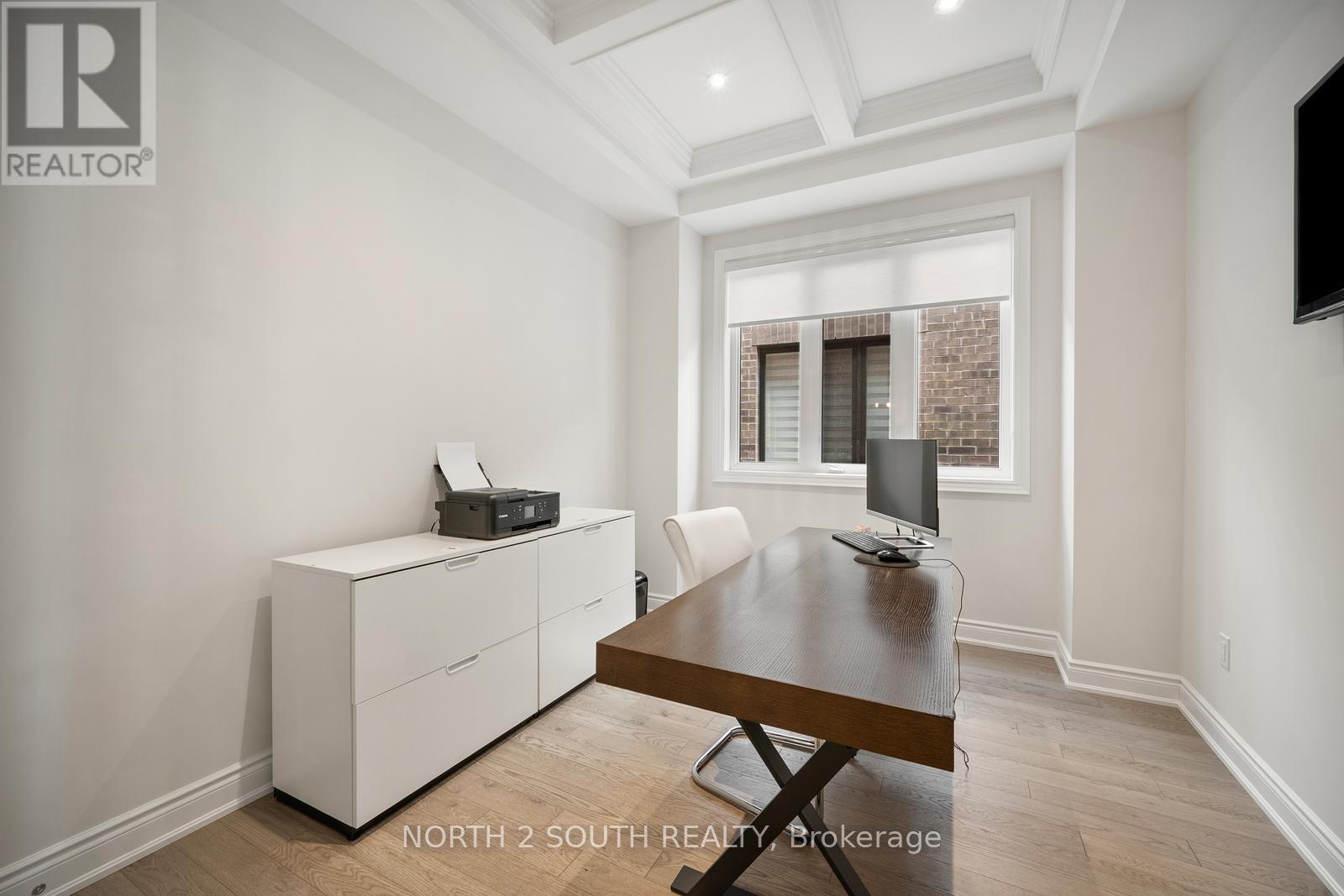 Photo 28 of 25 Pine Heights Drive, Vaughan ON