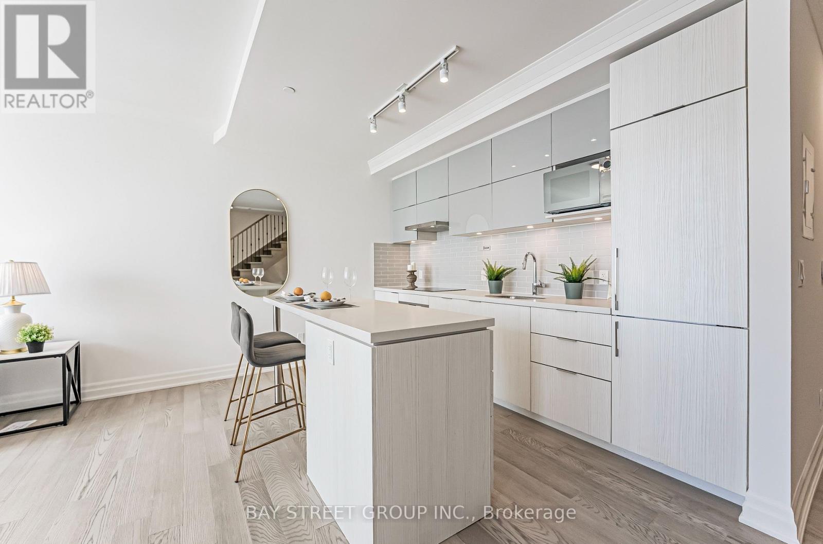 Photo 14 of 104 B 8 Rouge Valley Drive, Markham ON