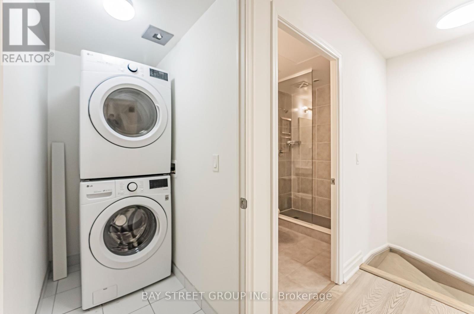 Photo 23 of 104 B 8 Rouge Valley Drive, Markham ON