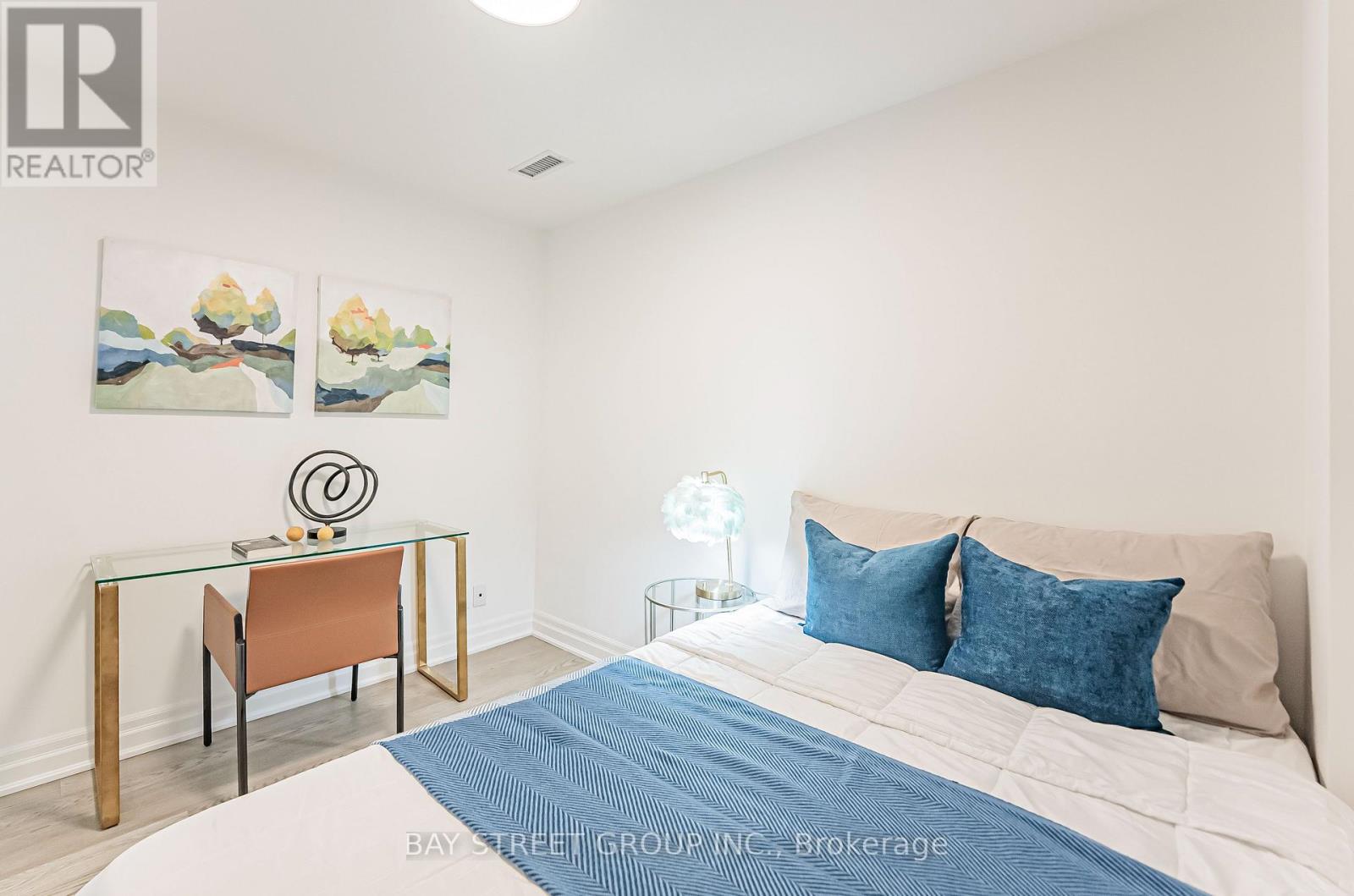 Photo 24 of 104 B 8 Rouge Valley Drive, Markham ON