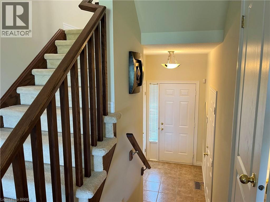 Photo 30 of 232 Stonehenge Drive Unit 20, Hamilton ON
