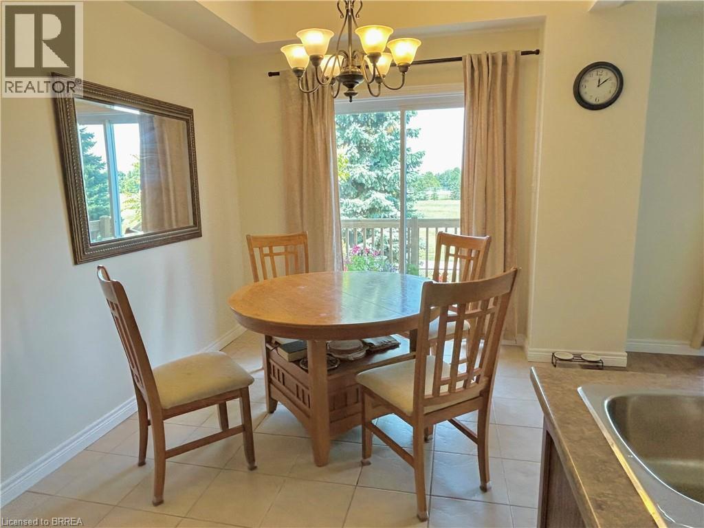 Photo 34 of 232 Stonehenge Drive Unit 20, Hamilton ON