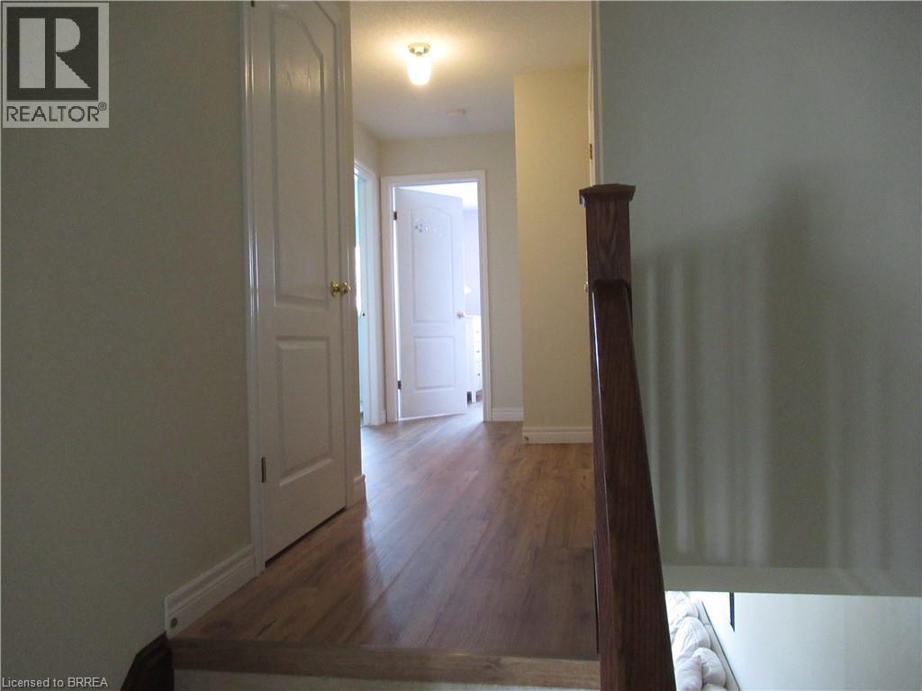 Photo 7 of 232 Stonehenge Drive Unit 20, Hamilton ON
