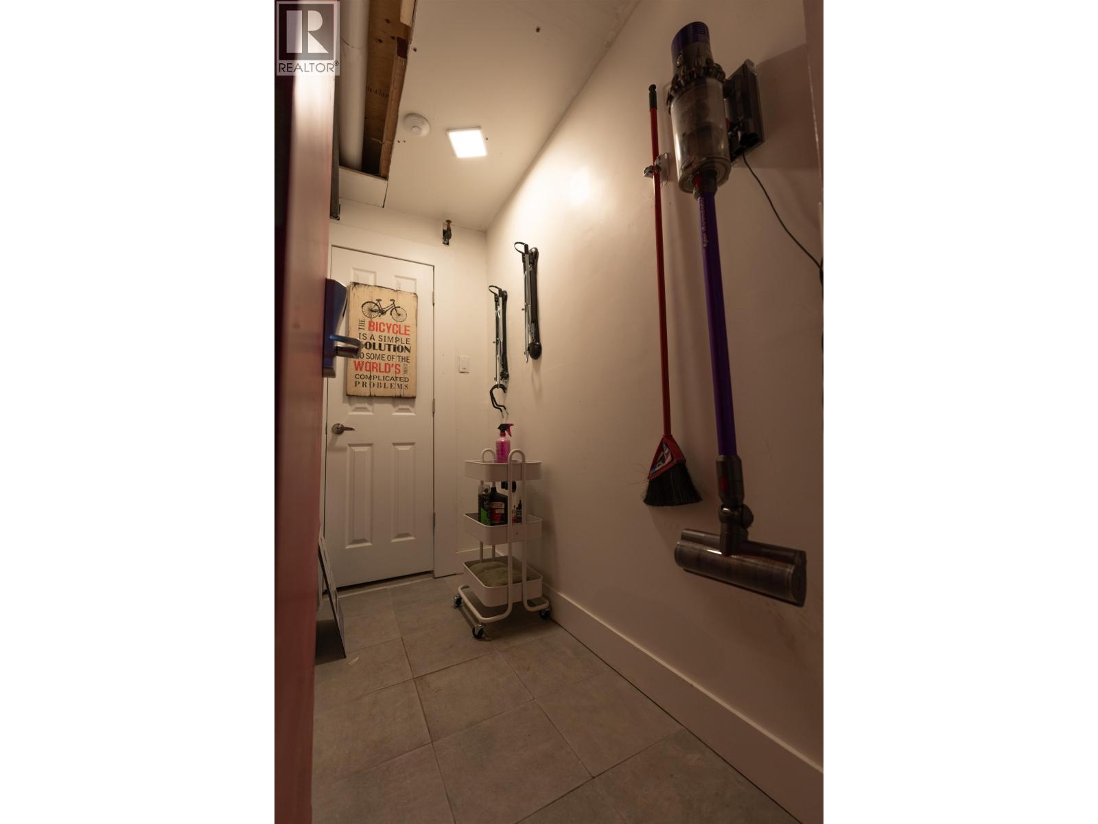 8 2213 MARMOT PLACE, Whistler