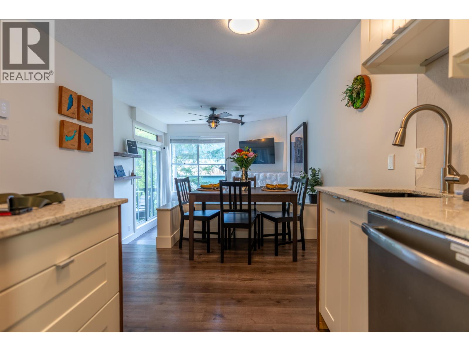 8 2213 MARMOT PLACE, Whistler