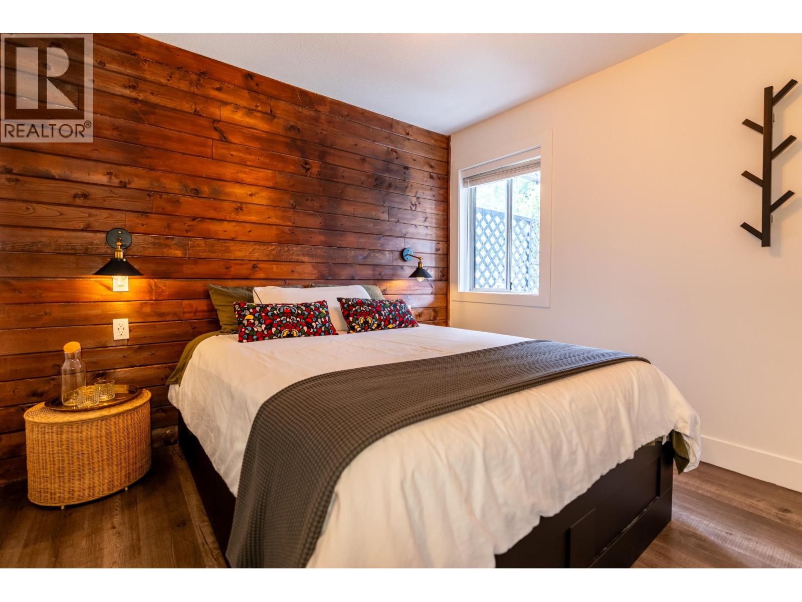 8 2213 MARMOT PLACE, Whistler