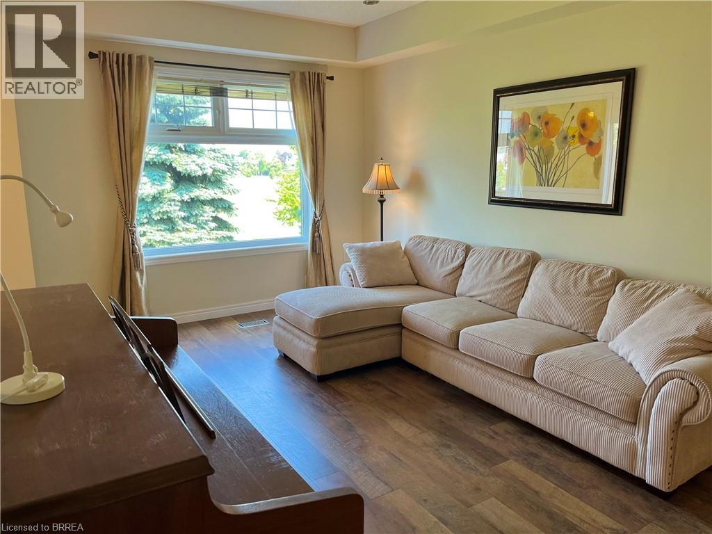 Photo 27 of 232 Stonehenge Drive Unit 20, Hamilton ON