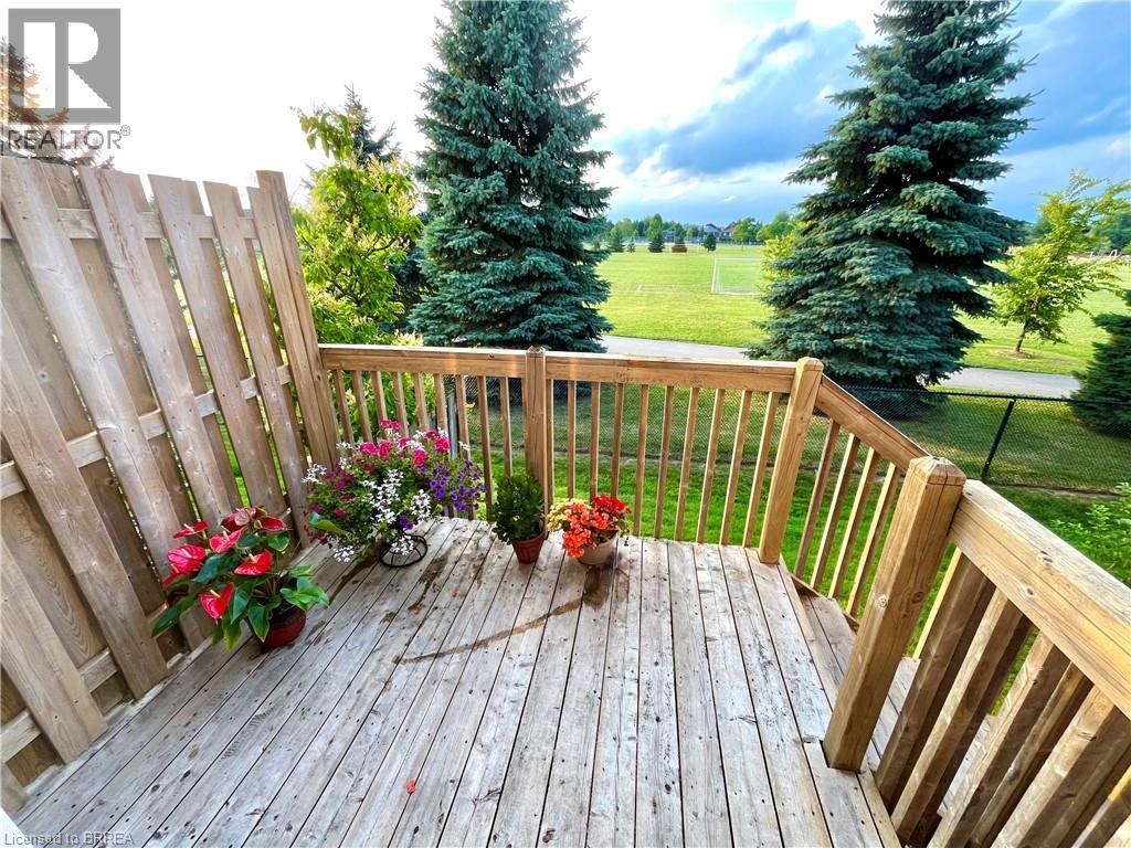 Photo 4 of 232 Stonehenge Drive Unit 20, Hamilton ON