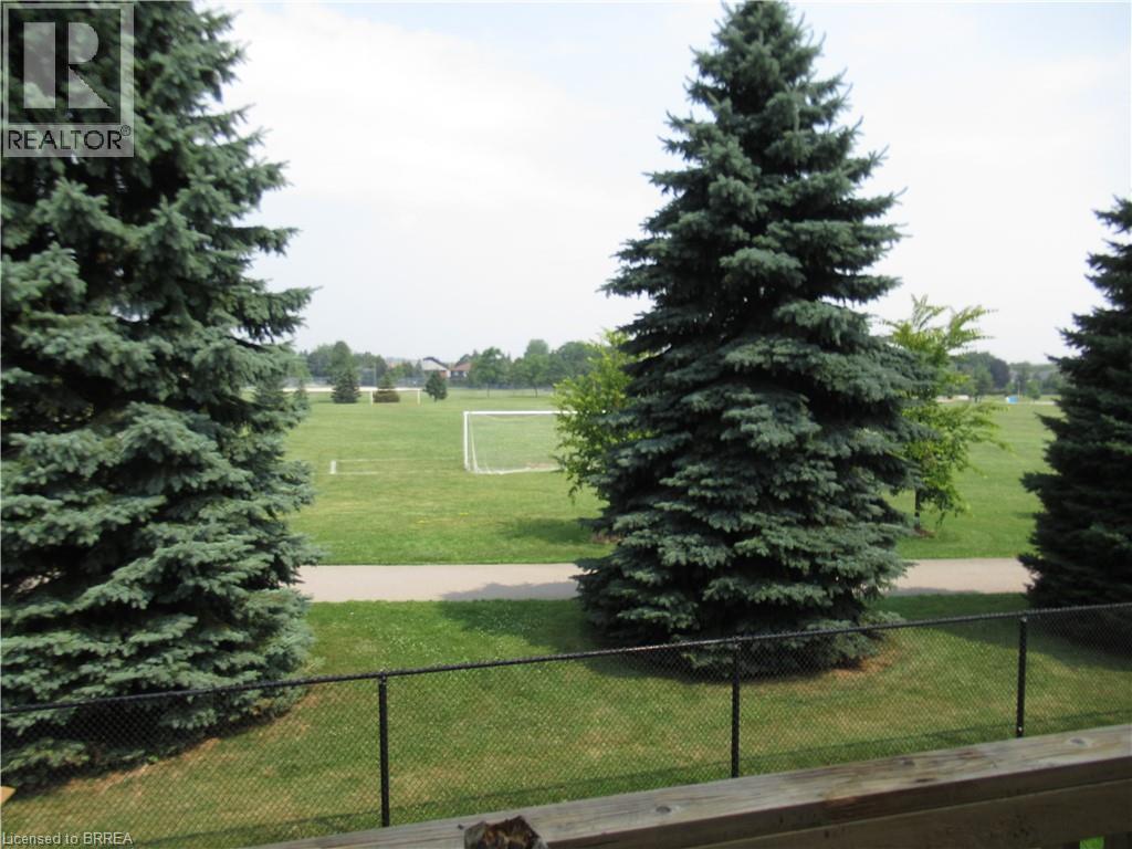 Photo 3 of 232 Stonehenge Drive Unit 20, Hamilton ON