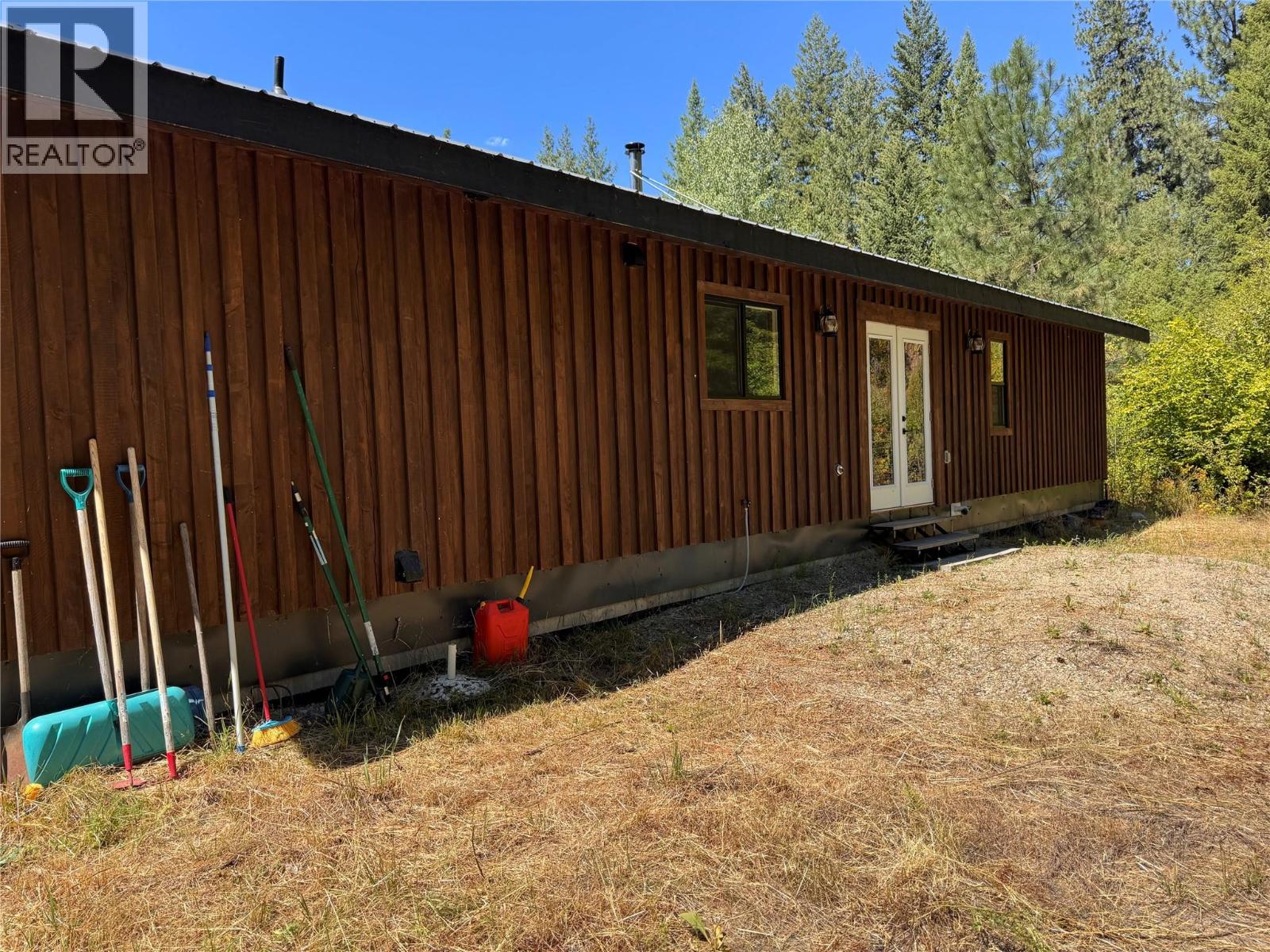 2160 3 Highway, Christina Lake