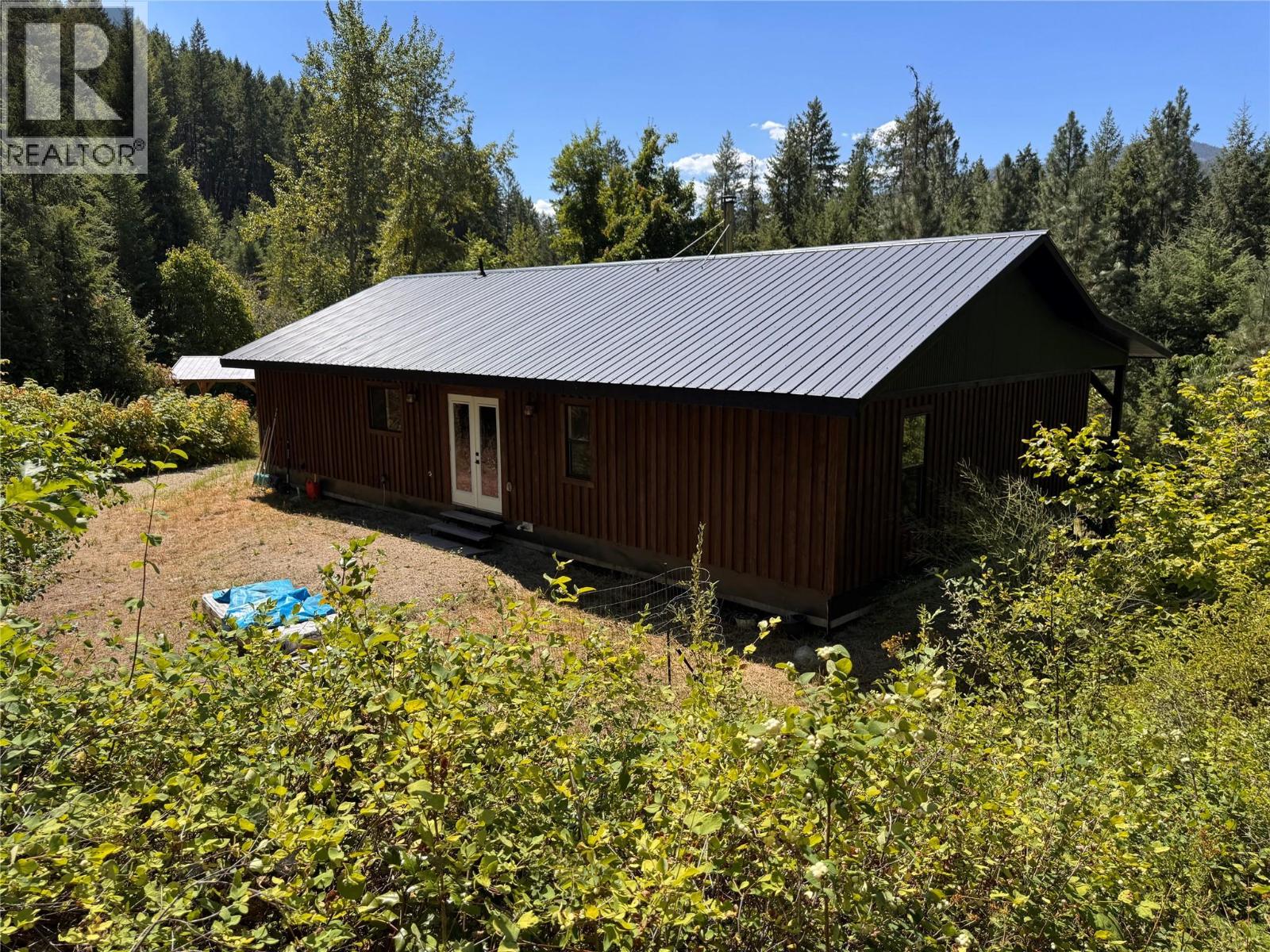2160 3 Highway, Christina Lake
