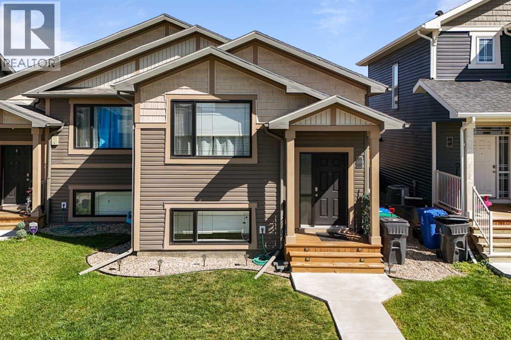 Photo 1 of 577 Blackwolf Boulevard N, Lethbridge AB