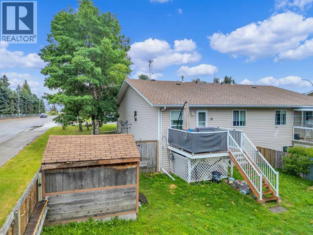 4950 53 Avenue, Innisfail