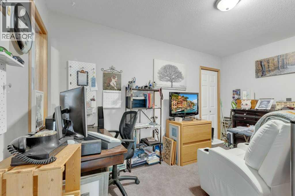 4950 53 Avenue, Innisfail
