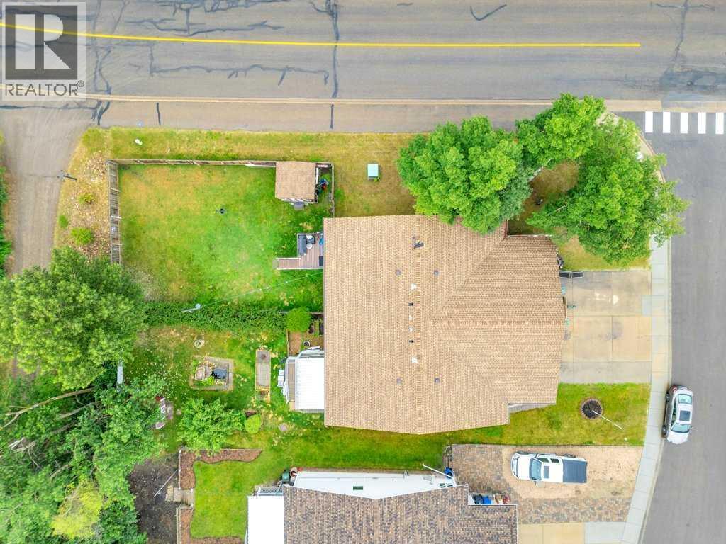 4950 53 Avenue, Innisfail