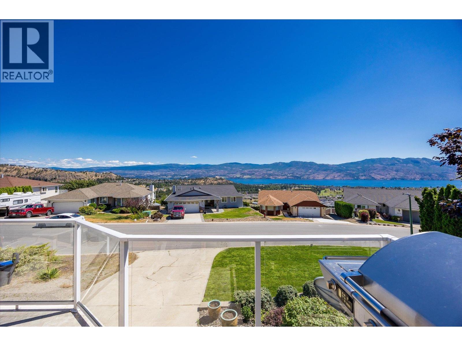 3278 Sundance Drive, West Kelowna