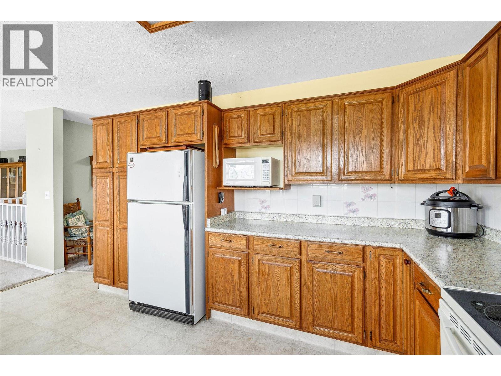  3278 Sundance Drive, West Kelowna