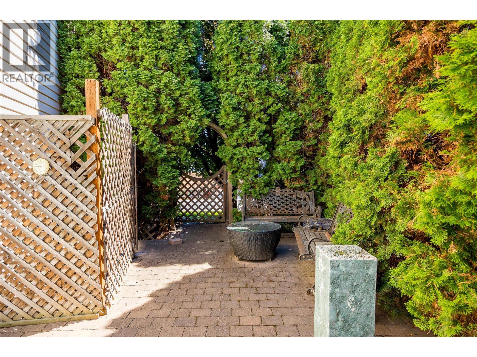  3278 Sundance Drive, West Kelowna