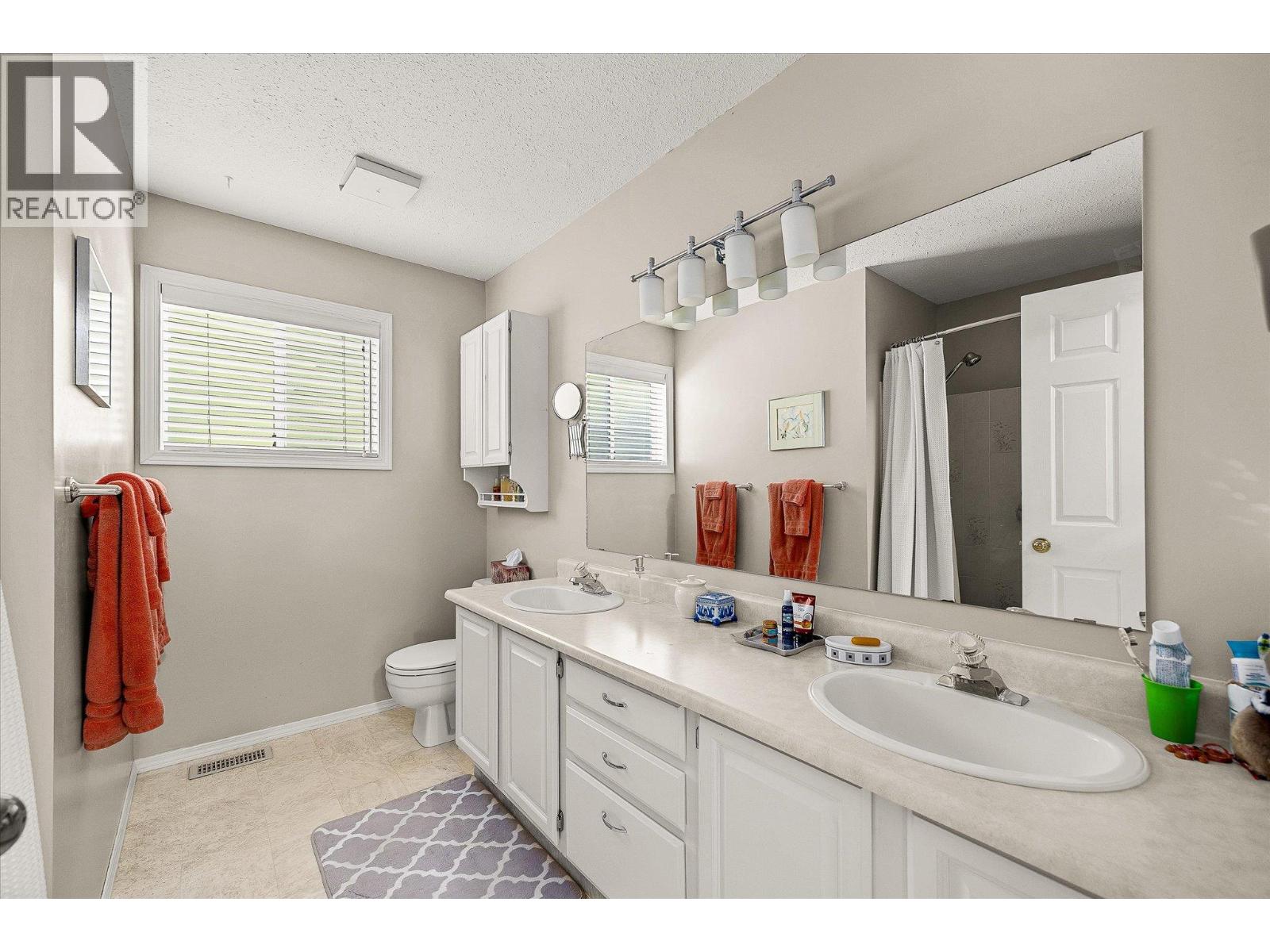  3278 Sundance Drive, West Kelowna