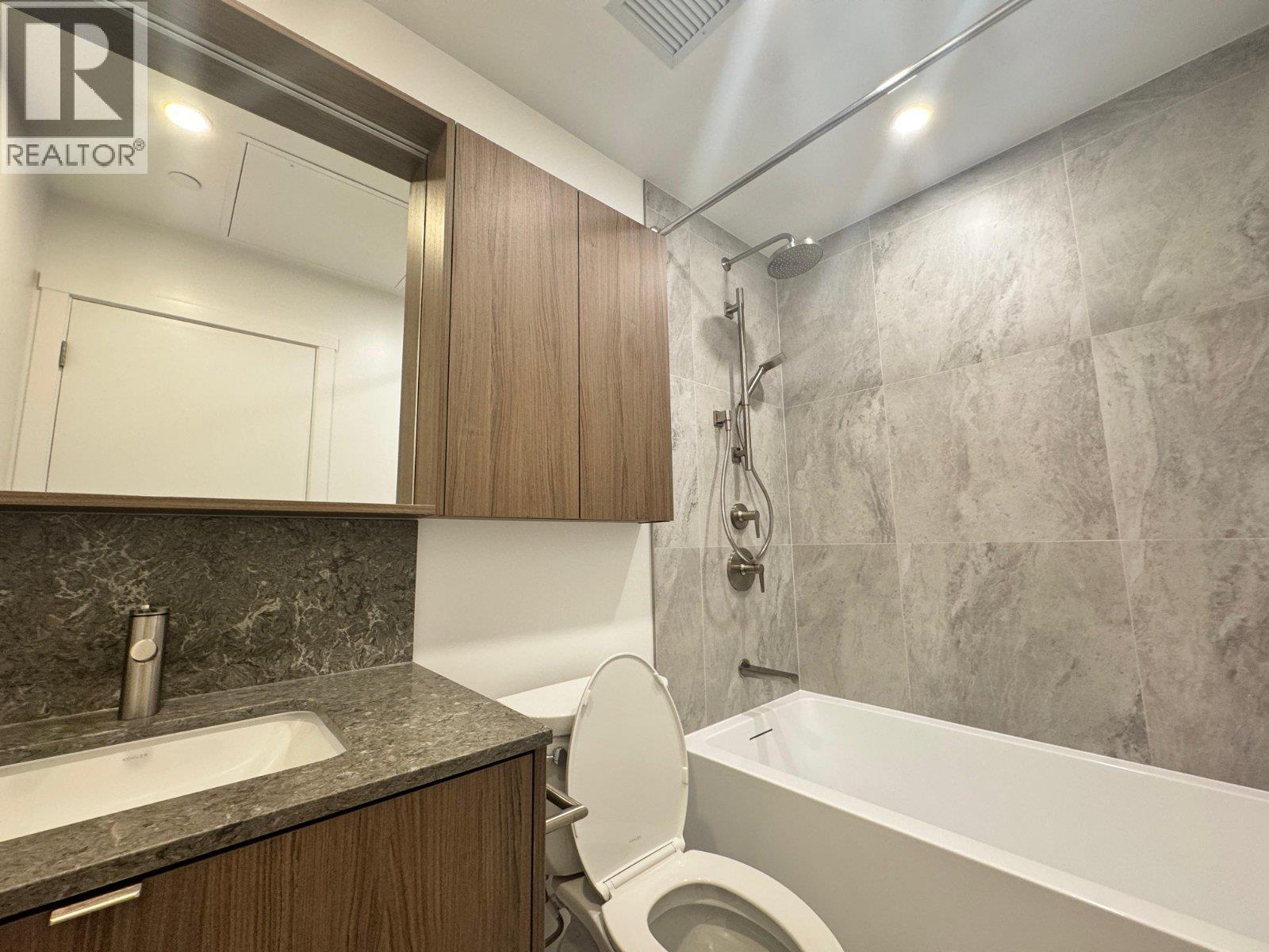 Photo 10 of 1809 626 Claremont Street, Coquitlam BC