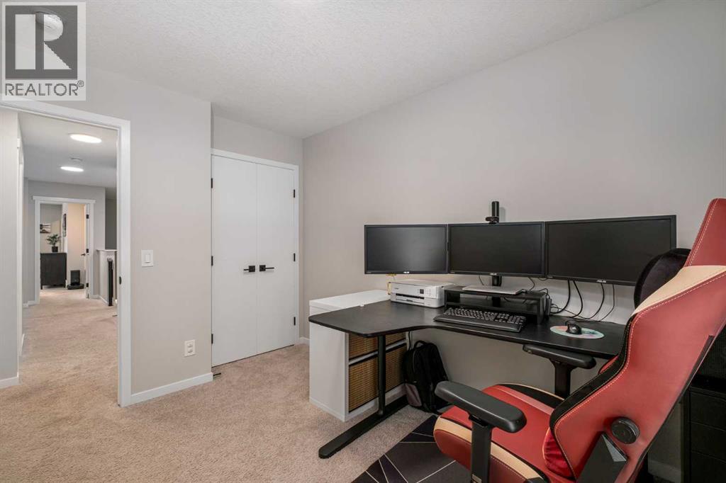 Single Family House for Sale in  Masters Row SE Mahogany Calgary 