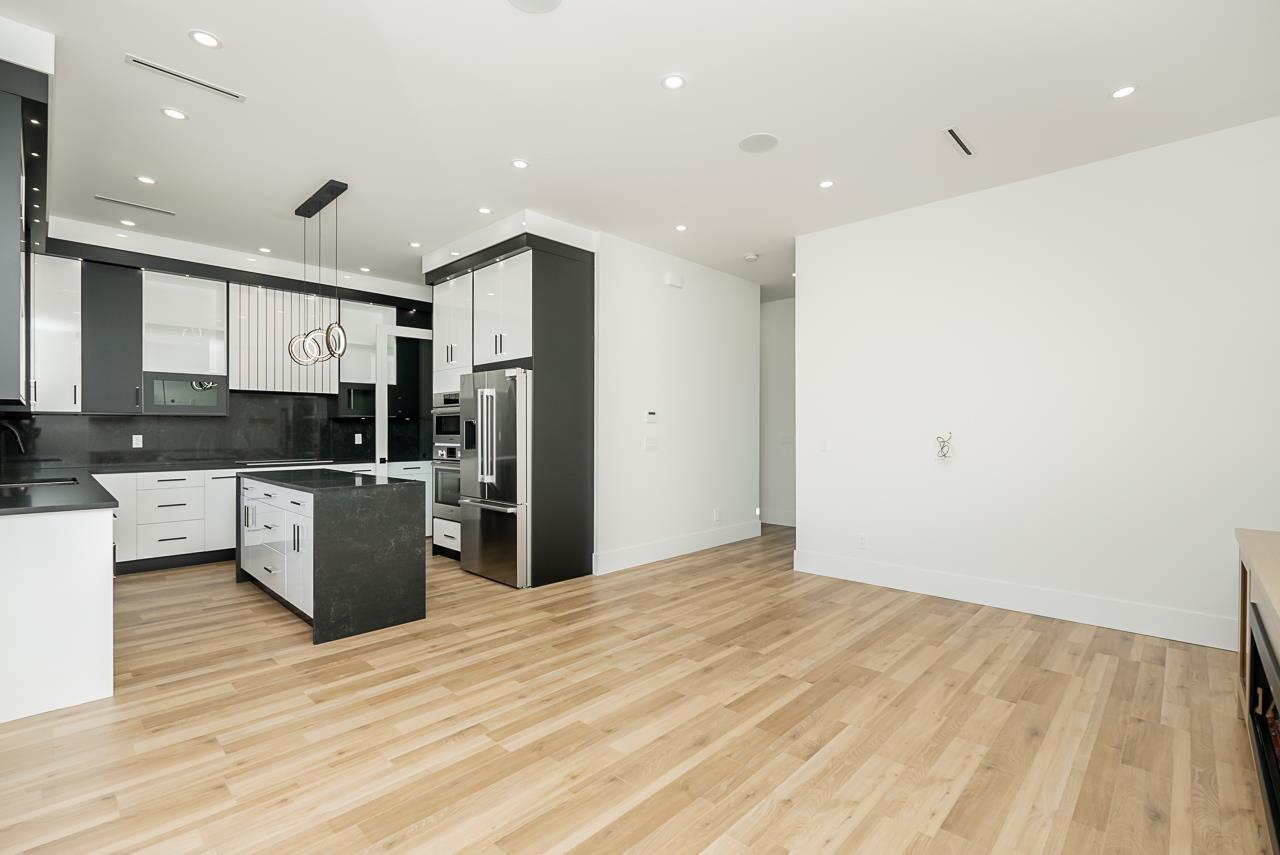 Photo 9 of 1585 168 Street, Surrey BC