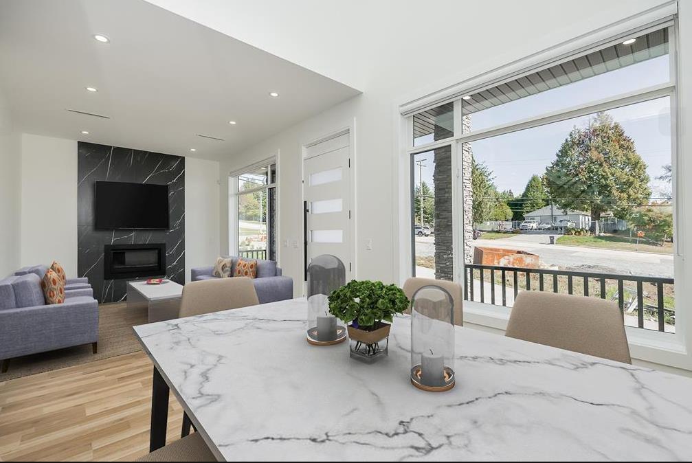 Photo 5 of 1585 168 Street, Surrey BC