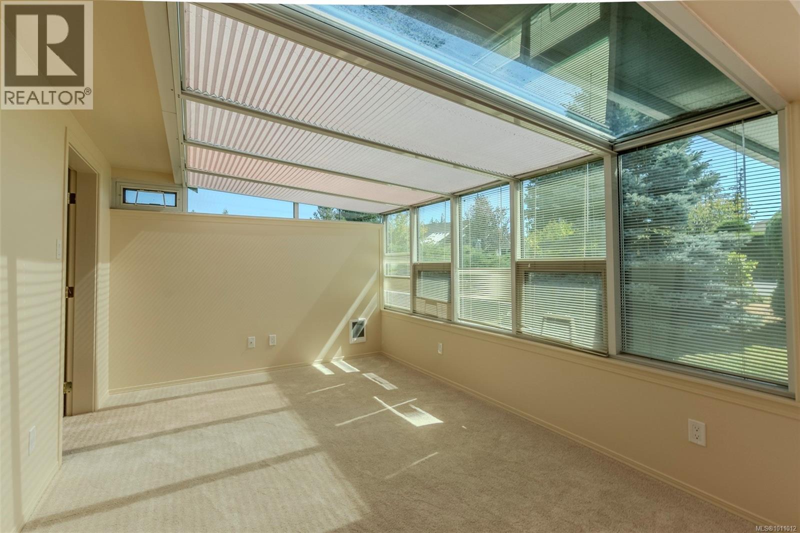 Photo 7 of 3697 Arbutus Dr N, Cobble Hill BC