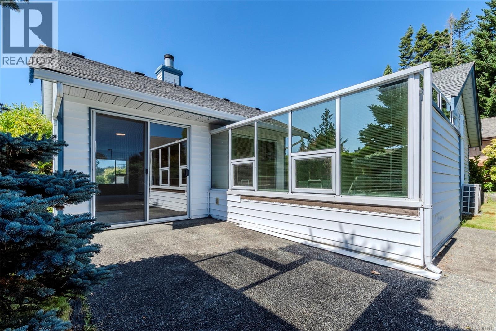 Photo 16 of 3697 Arbutus Dr N, Cobble Hill BC