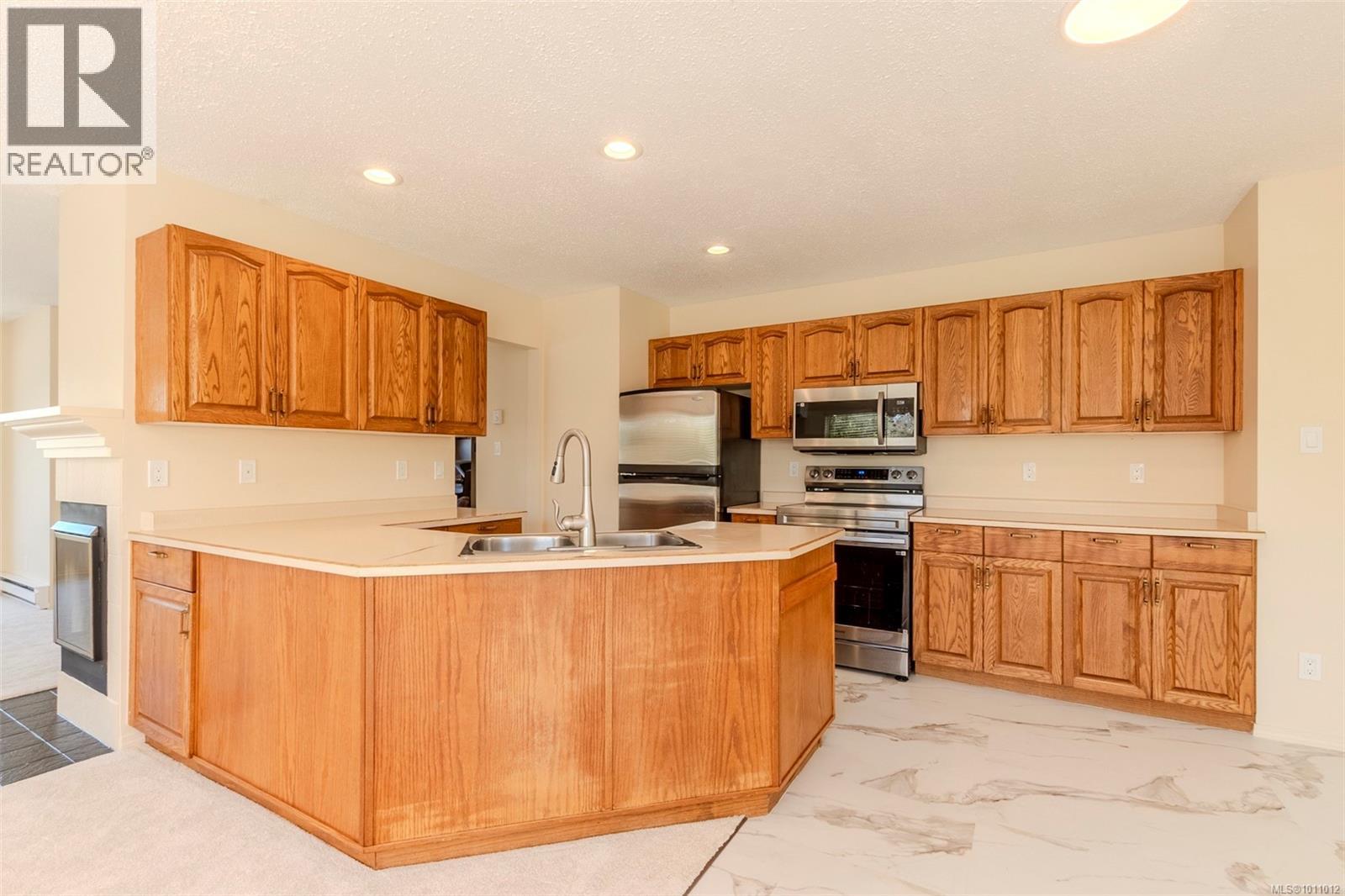 Photo 24 of 3697 Arbutus Dr N, Cobble Hill BC