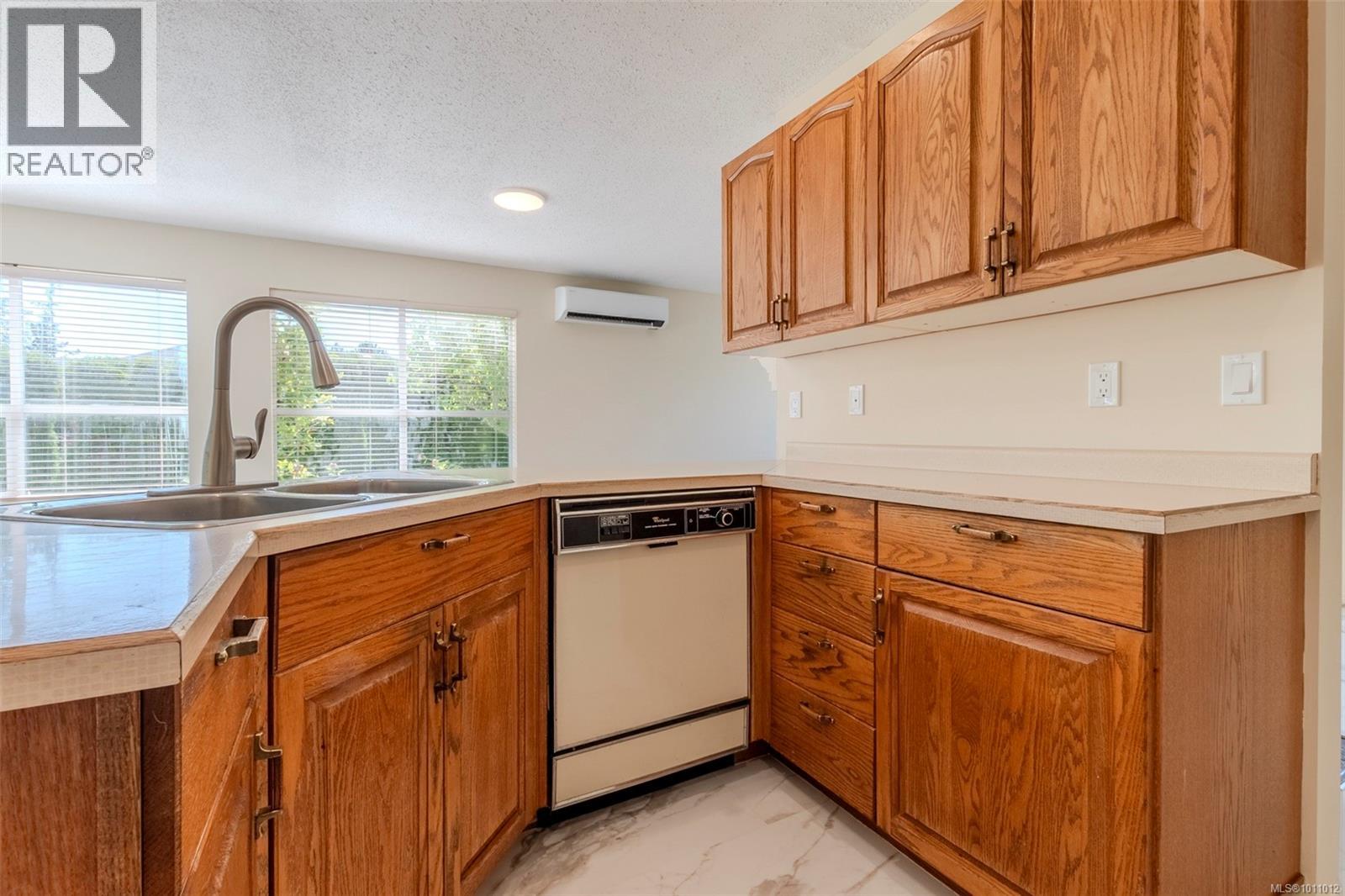 Photo 5 of 3697 Arbutus Dr N, Cobble Hill BC